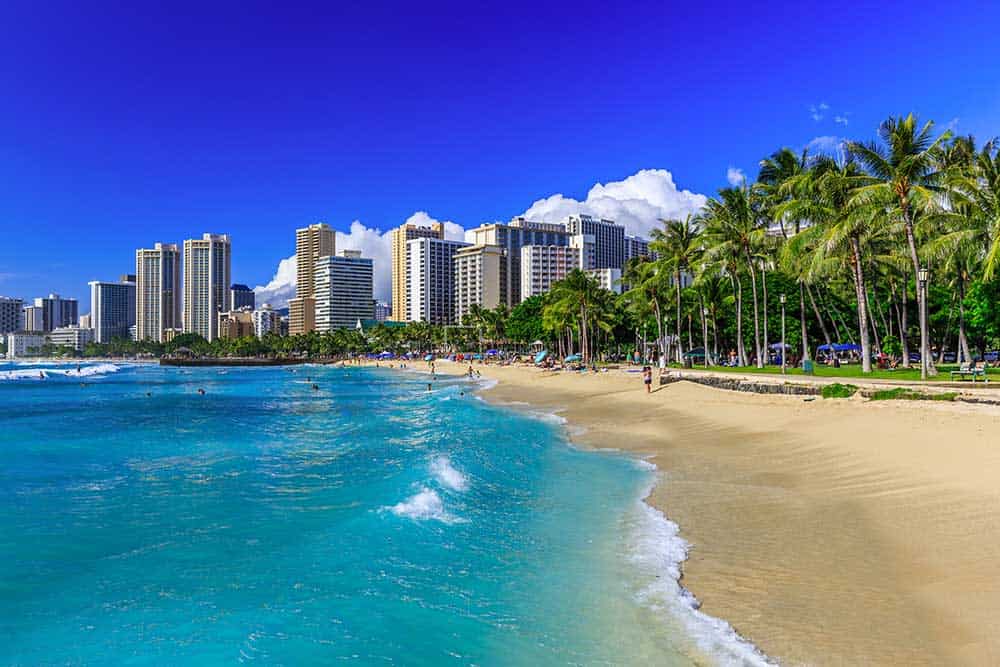 Date Ideas in Honolulu - Beach near Honolulu
